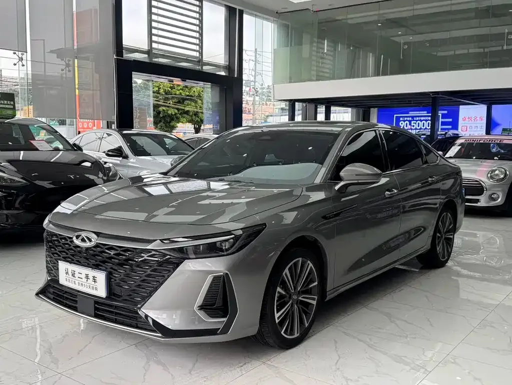 Chery Arrizo 8