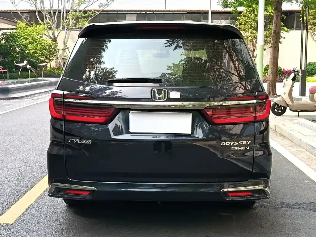 Honda Odyssey 2024 из CN, фото 4