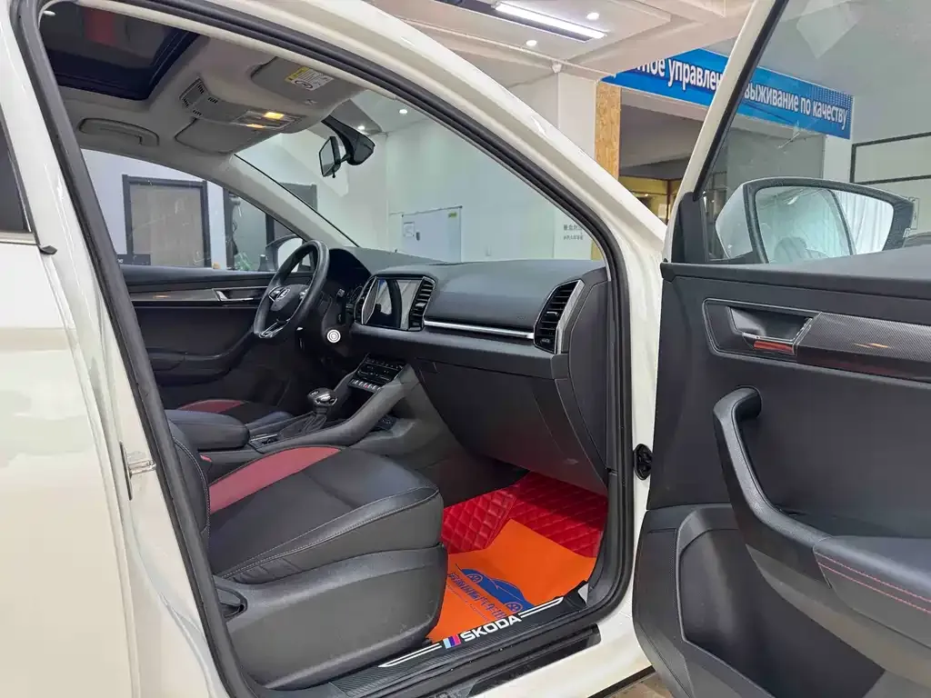 Skoda Karoq — фото 6