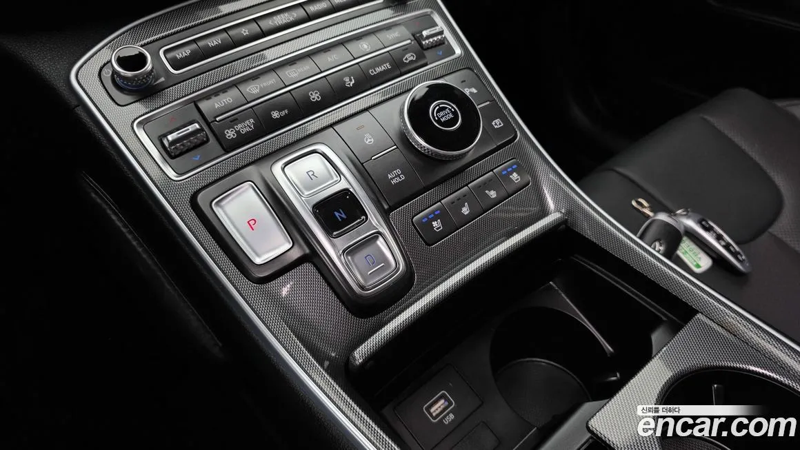 Hyundai Santafe — фото 3