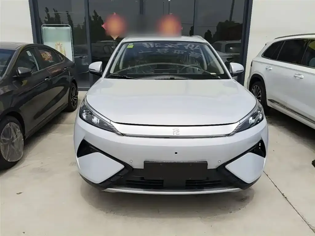 BYD Yuan Plus — фото 5