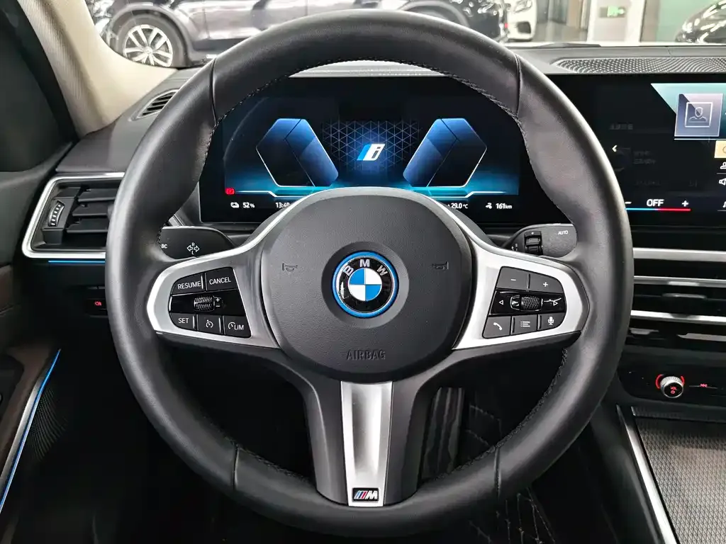 BMW i3 — фото 9