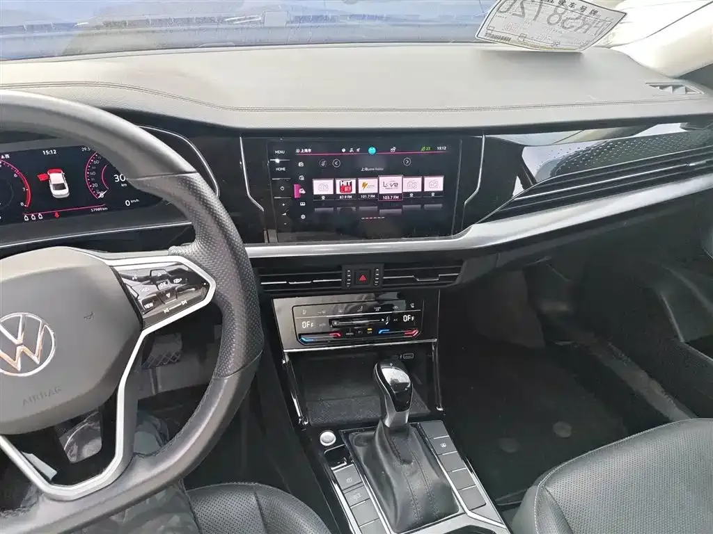 Volkswagen Passat — фото 9