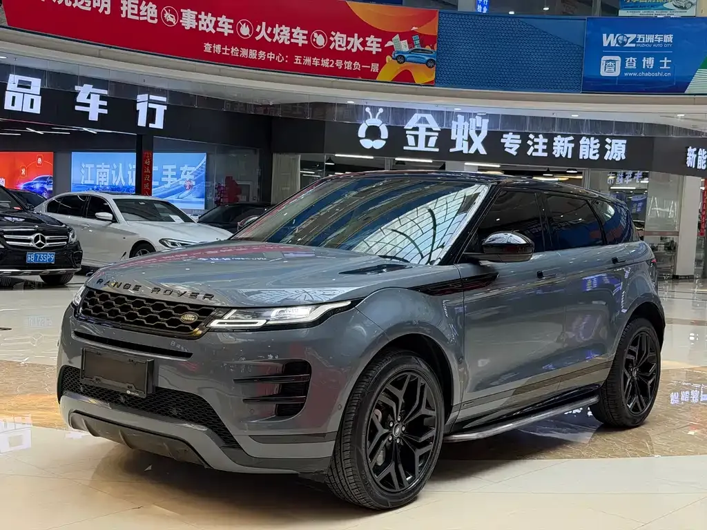 Land Rover Evoque — фото 1