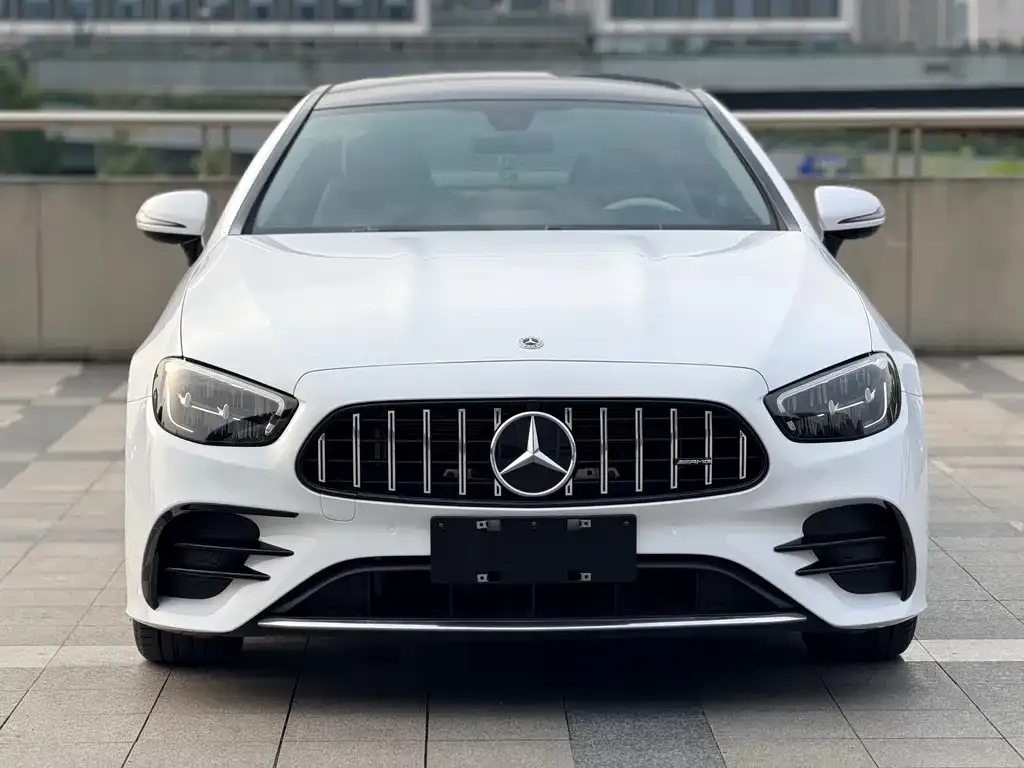 Mercedes-Benz E-Class (Import) — фото 2