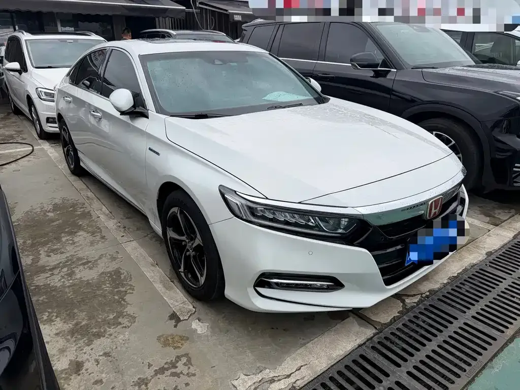 Honda Accord — фото 2