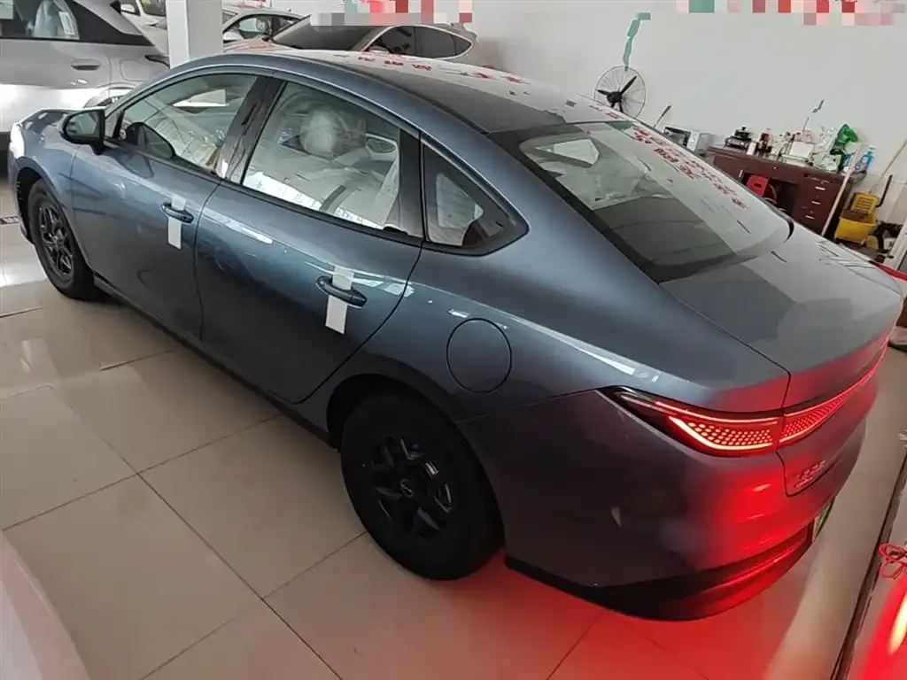 BYD Seal 05 DM-i 2025 из CN, фото 8
