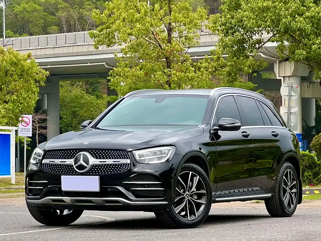 Mercedes-Benz GLC — фото 1