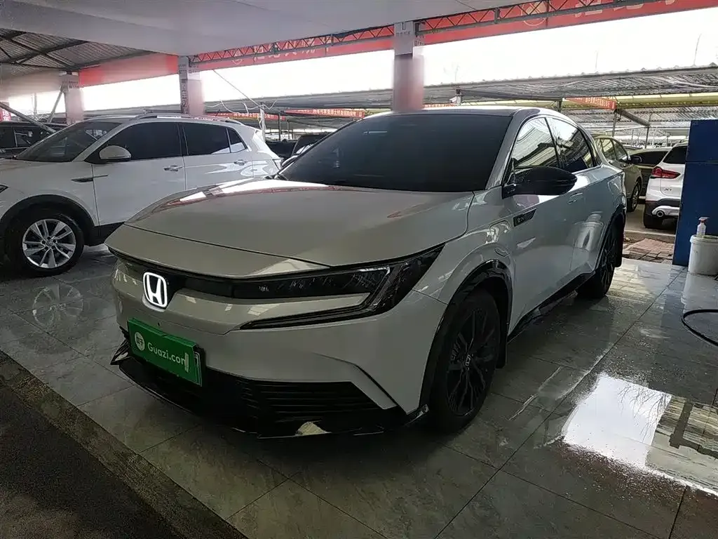 Honda e:NP2 2025 из CN, фото 2