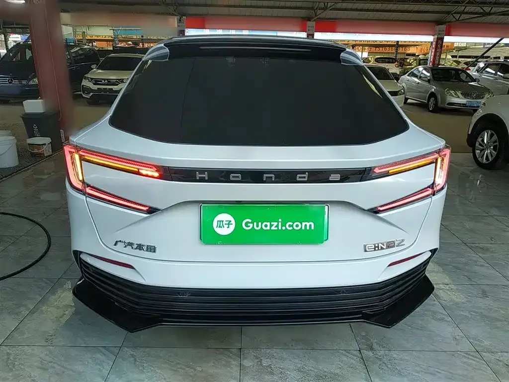 Honda e:NP2 2025 из CN, фото 10
