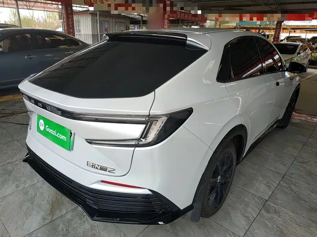 Honda e:NP2 2025 из CN, фото 4