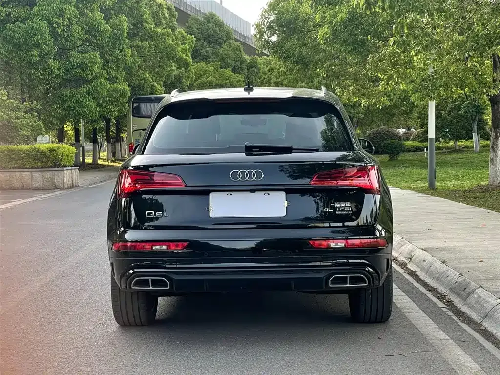 Audi Q5L 2023 из CN, фото 8