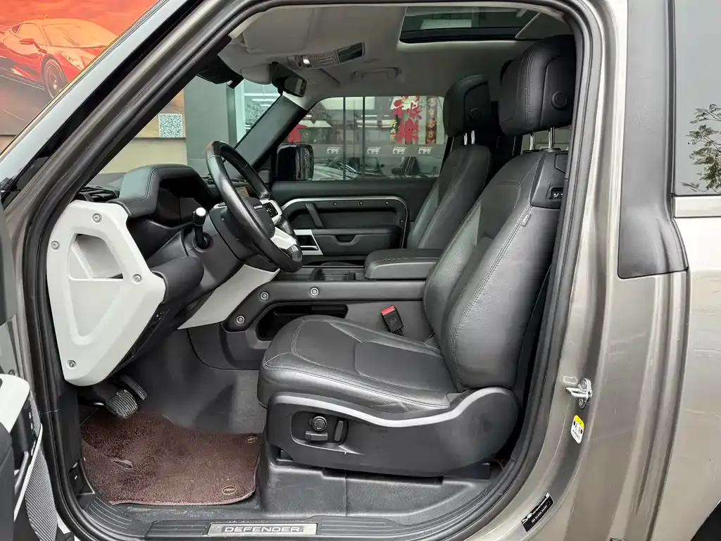 Land Rover Defender 2023 из CN, фото 7