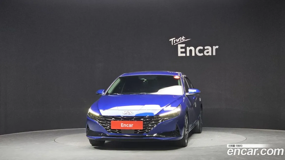 Hyundai AVANTE — фото 3