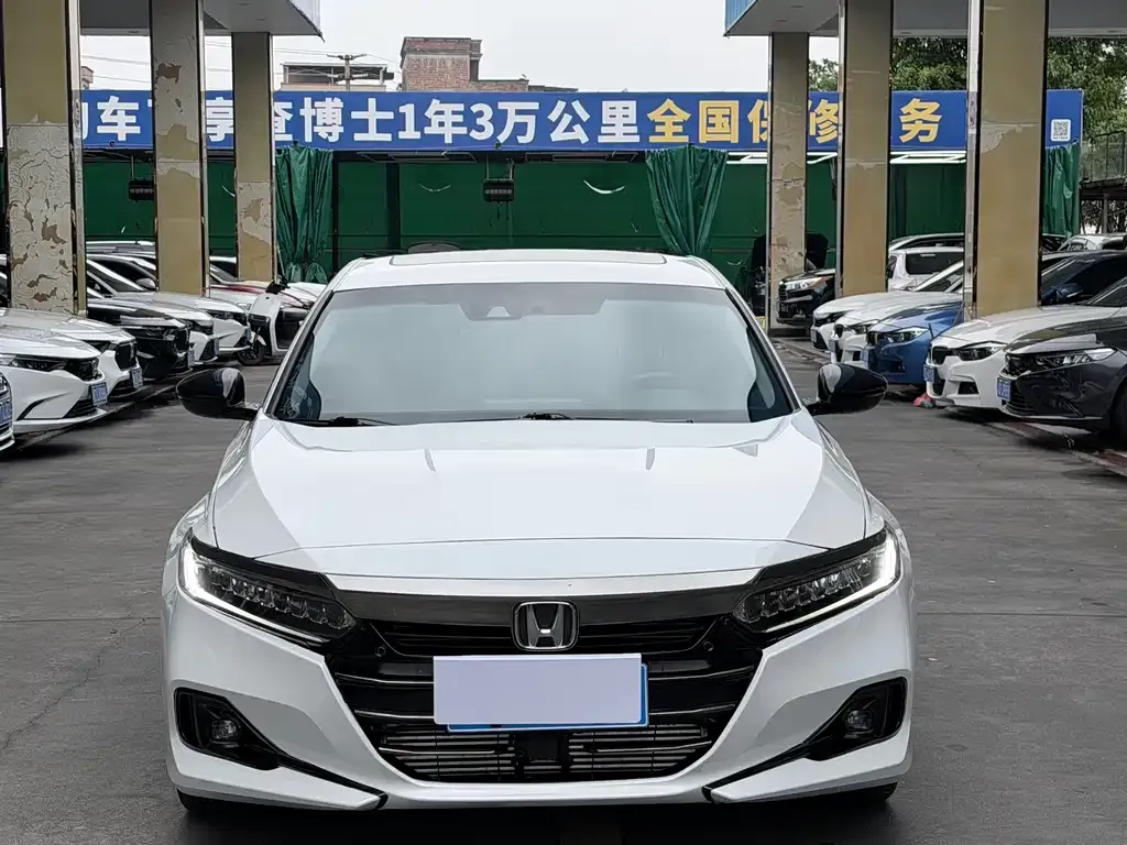 Honda Accord — фото 4