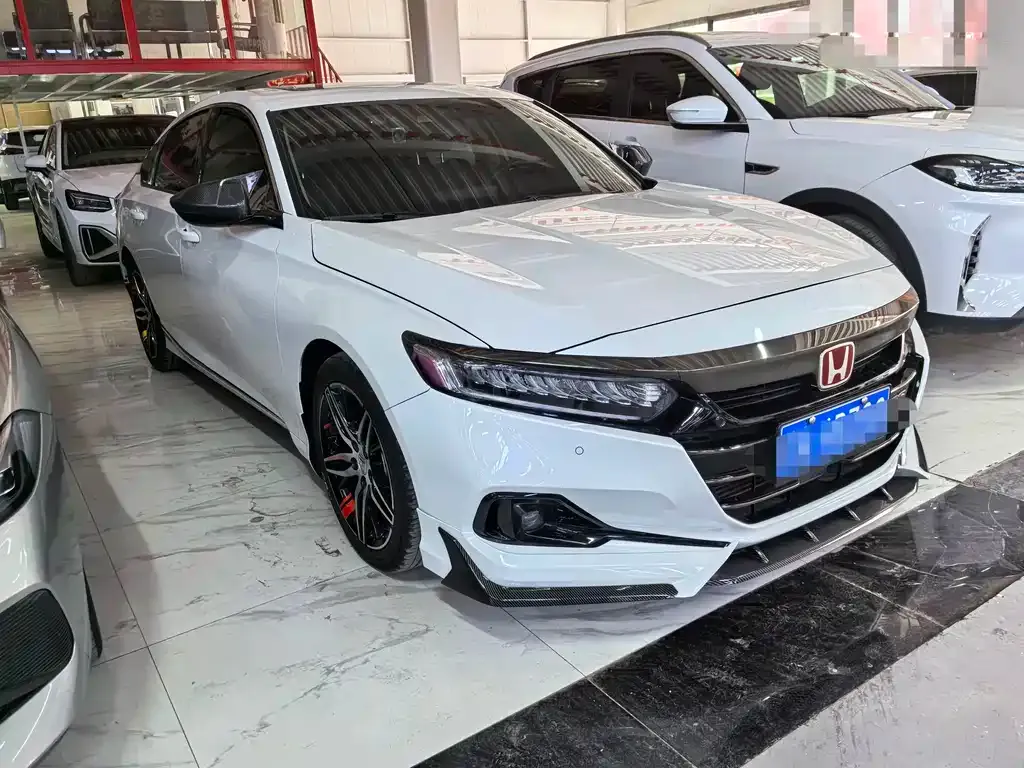 Honda Accord — фото 5