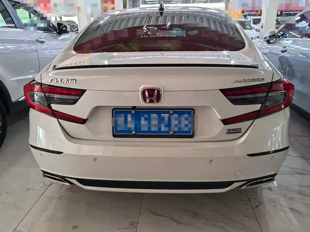 Honda Accord — фото 4