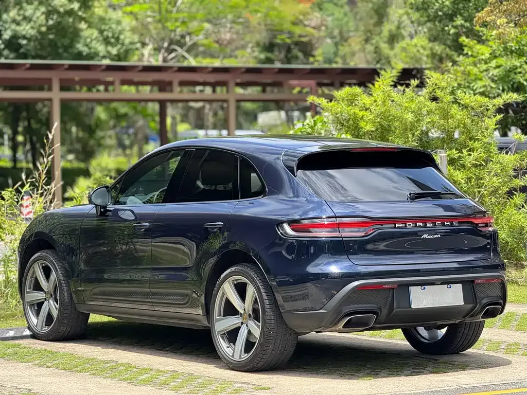 Porsche Macan — фото 5