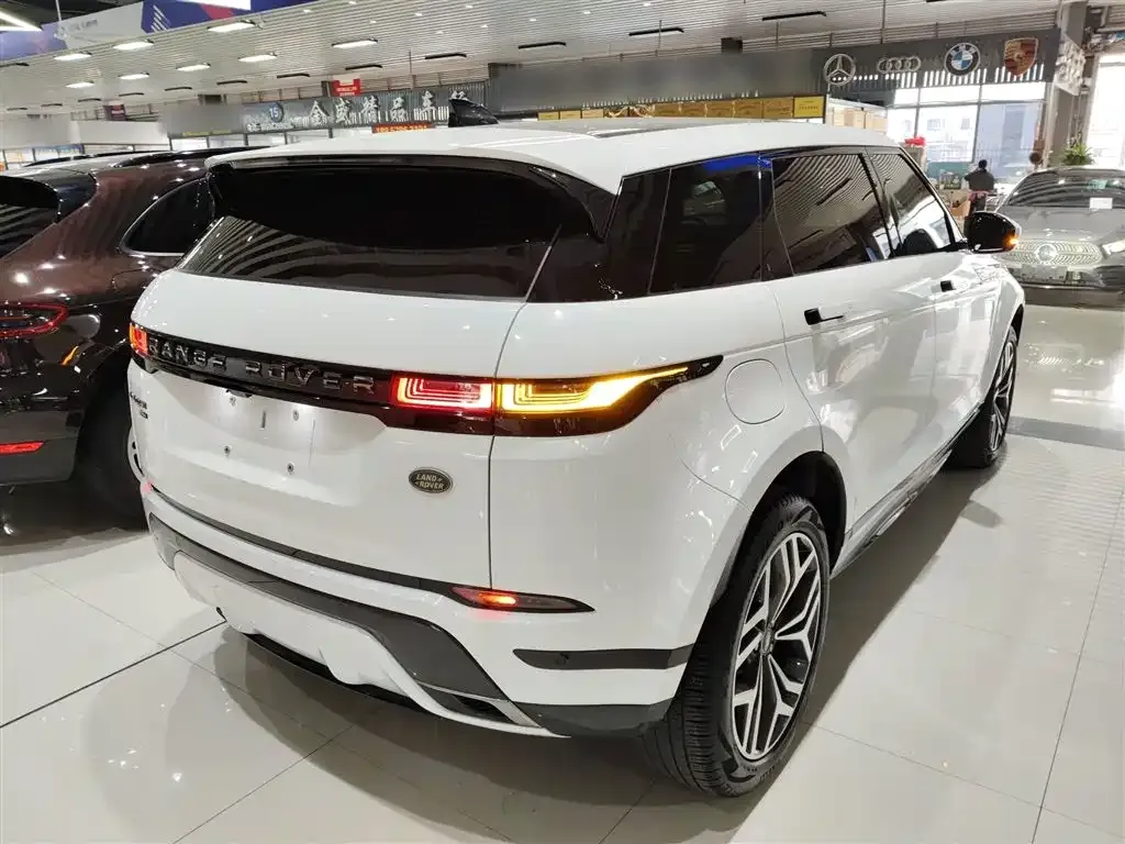 Land Rover Evoque — фото 8