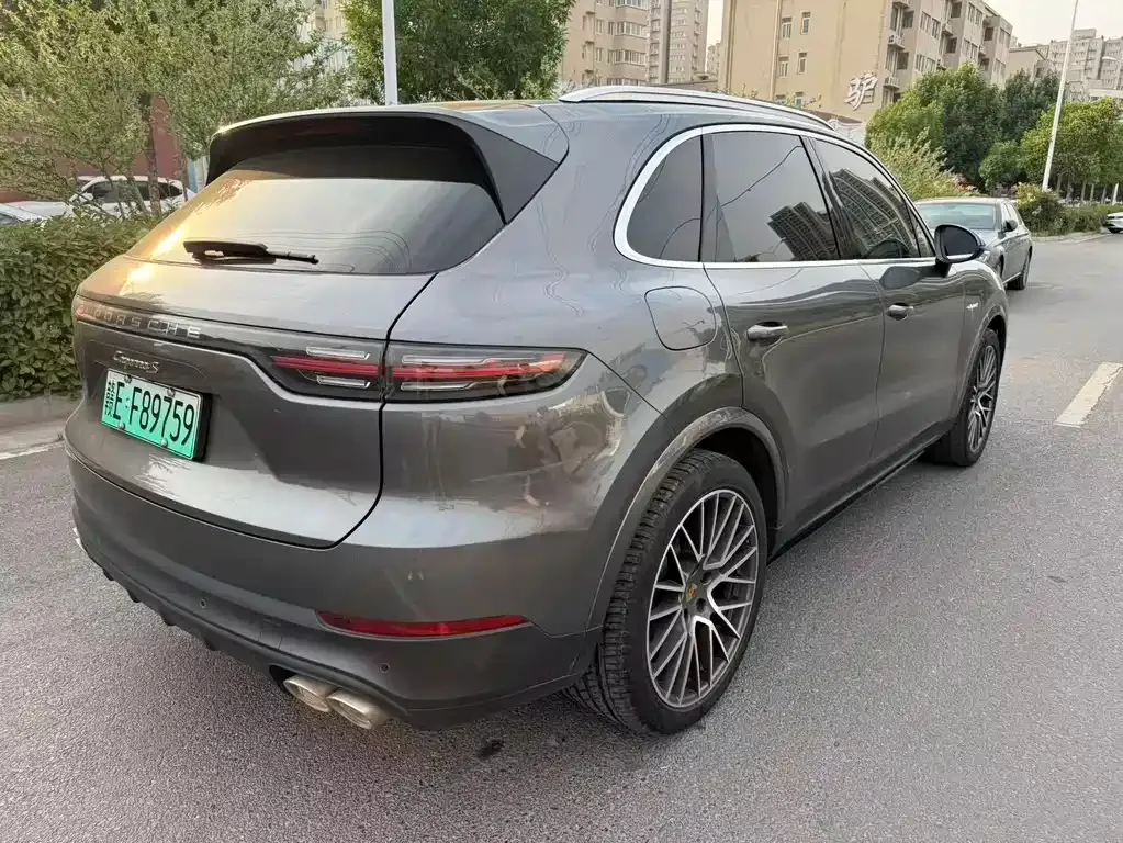 Porsche Cayenne Hybrid 2021 из CN, фото 8