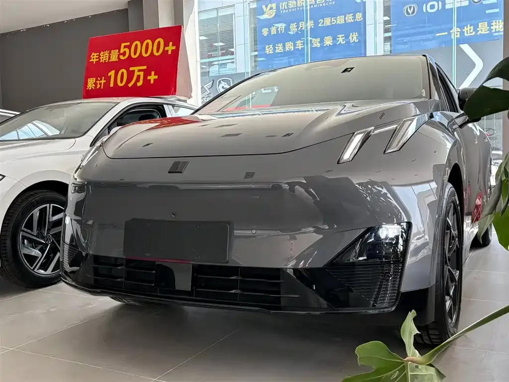Lynk & Co Z20 2025 из CN, фото 10
