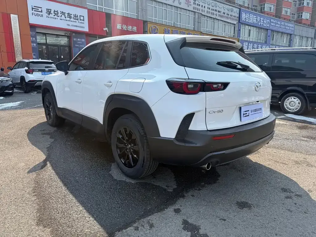 Mazda CX-50 — фото 10