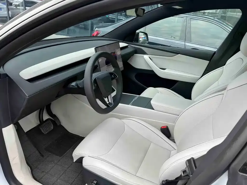 Tesla Model Y L 2026 из CN, фото 4
