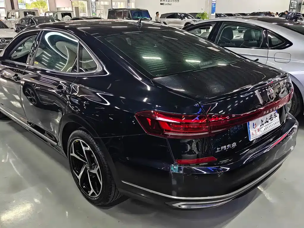 Volkswagen Passat 2024 из CN, фото 8