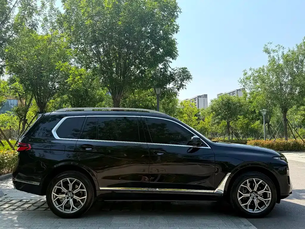 BMW X7 2023 из CN, фото 6