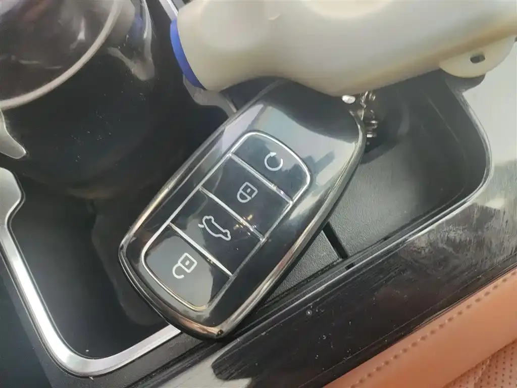 Chery Tiggo 8 PLUS — фото 9