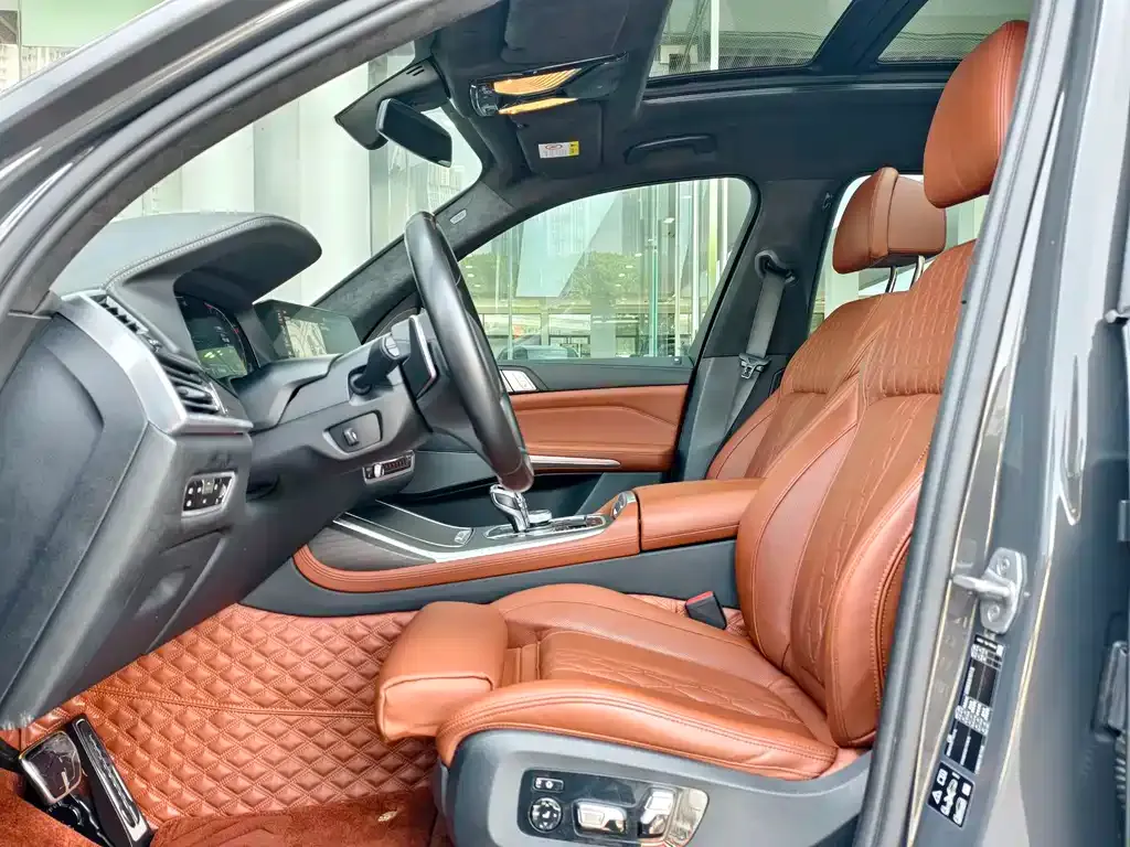 BMW X7 2021 из CN, фото 8
