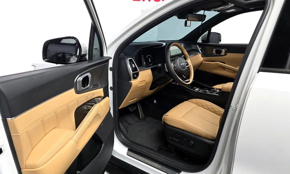 Kia Sorento — фото 6