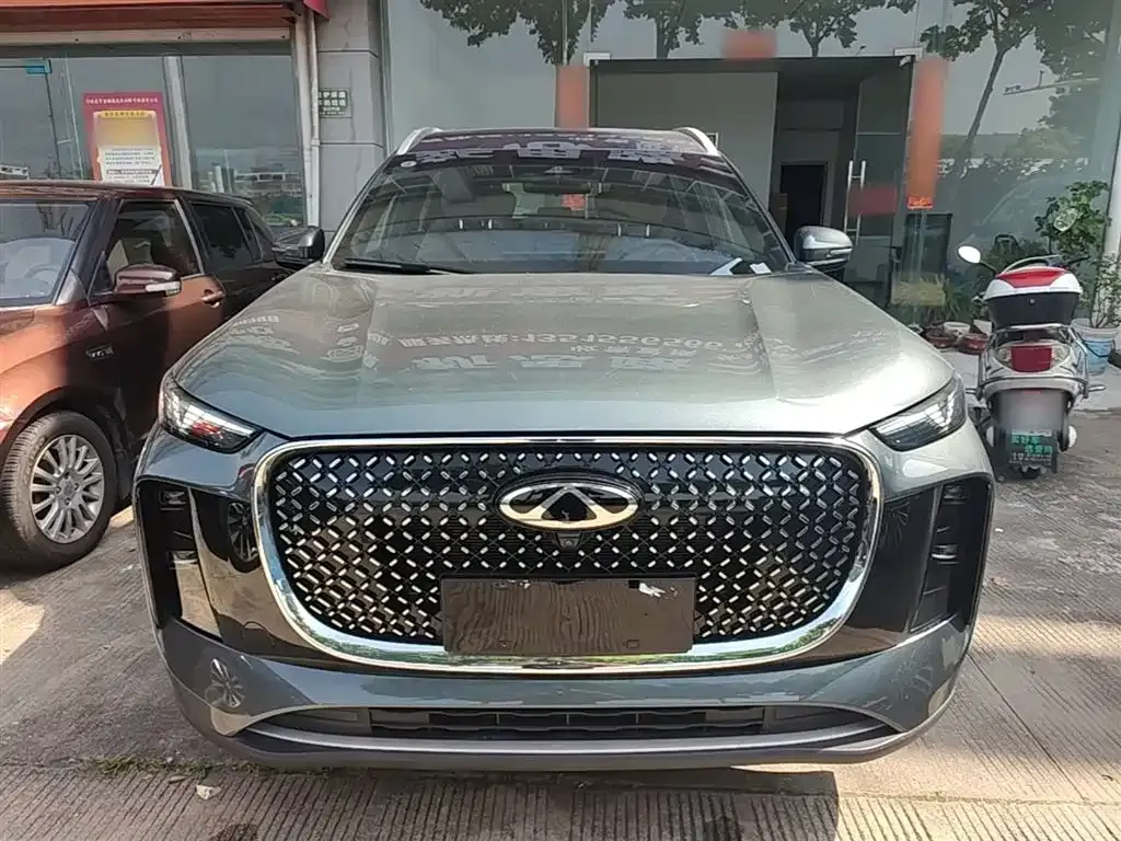 Chery Tiggo 8 PLUS — фото 8