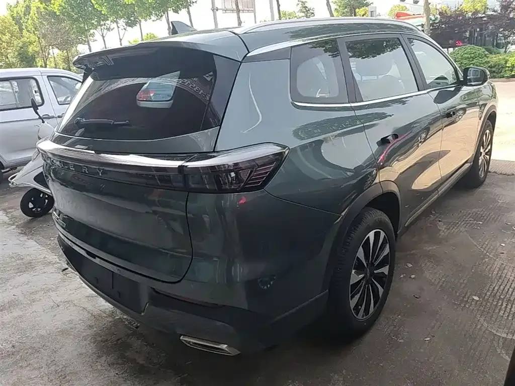 Chery Tiggo 8 PLUS — фото 2