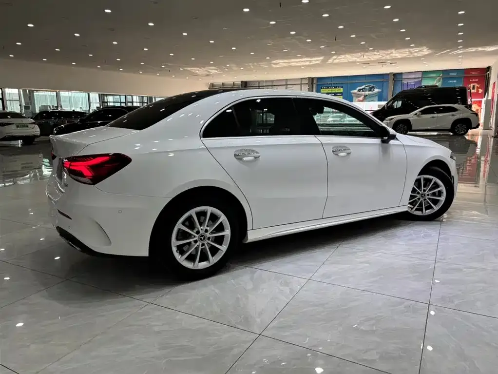 Mercedes-Benz A-Class — фото 3