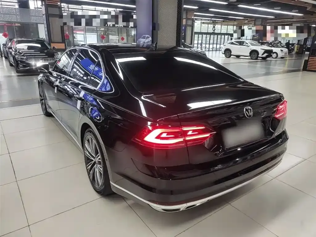 Volkswagen Phideon — фото 7