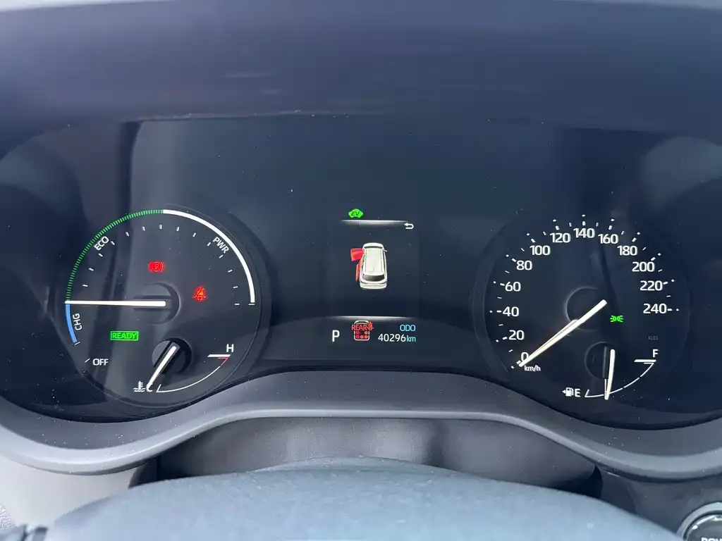 Toyota Sienna 2025 из CN, фото 9