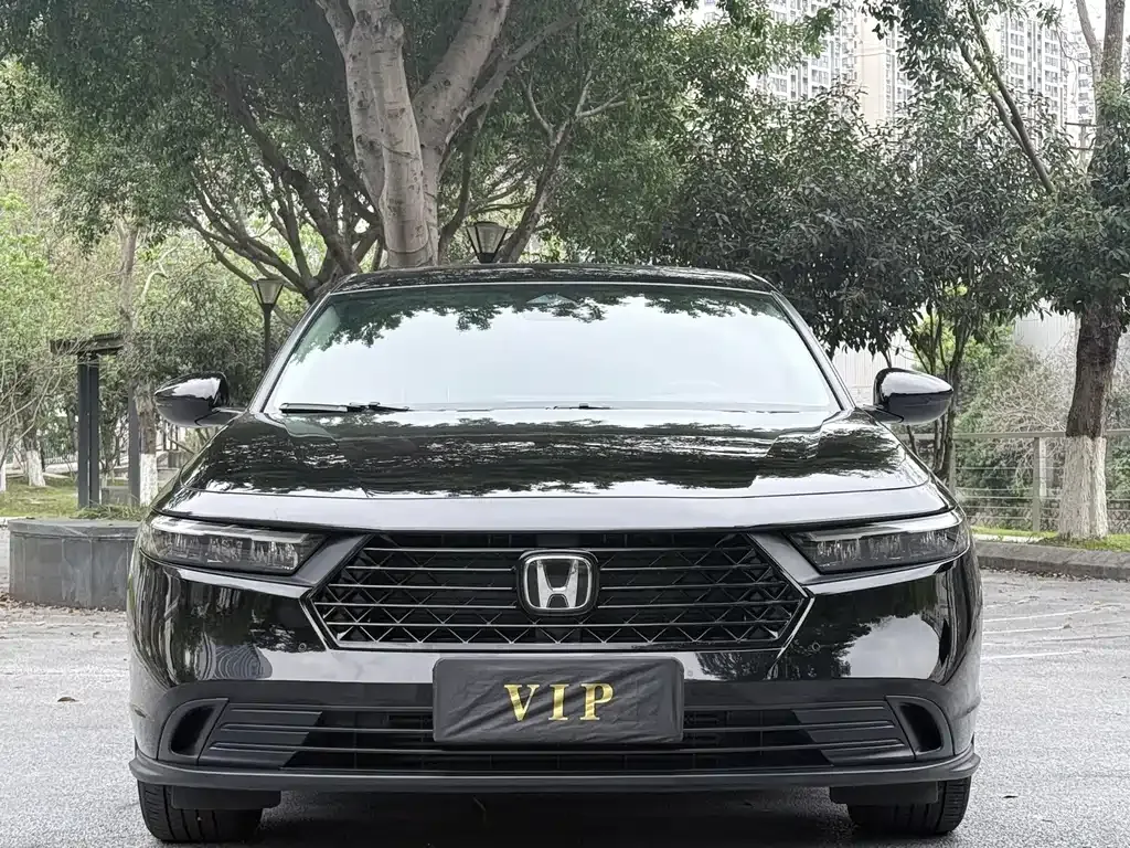 Honda Accord — фото 7