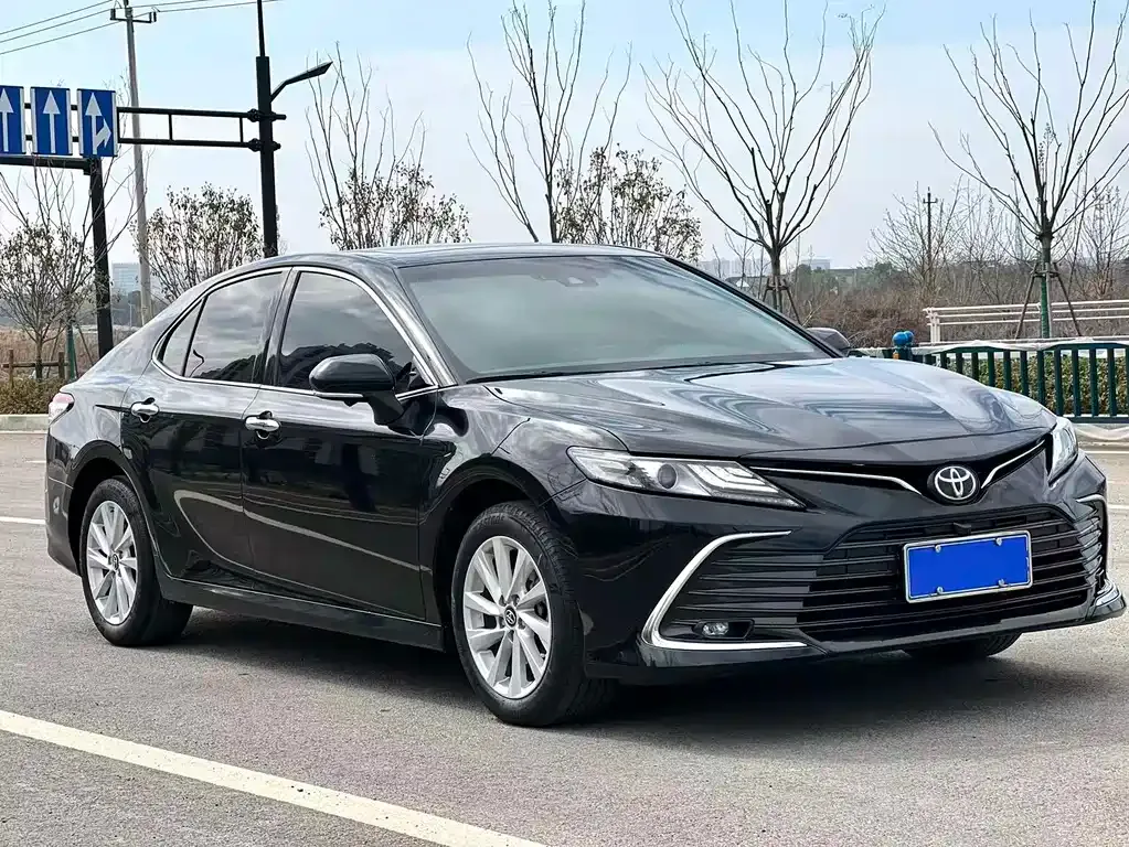 Toyota Camry 2023 из CN, фото 9