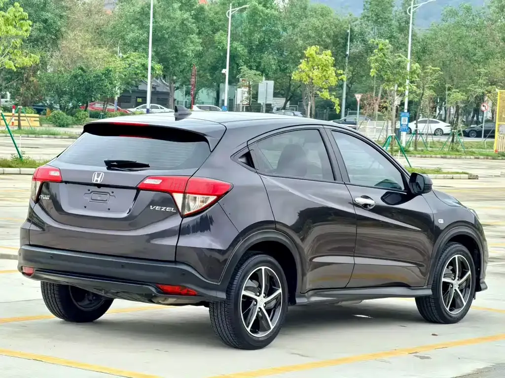Honda Vezel — фото 9