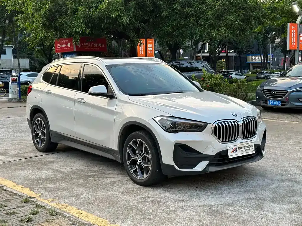 BMW X1 — фото 4