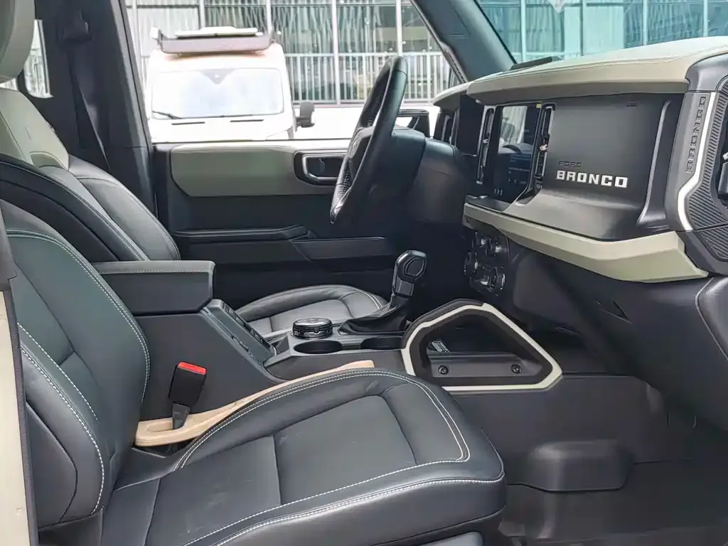 Ford Bronco 2024 из CN, фото 9