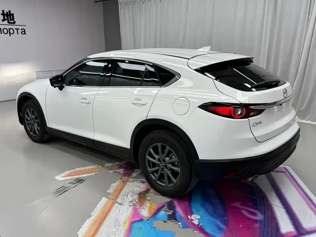 Mazda CX-4 — фото 10
