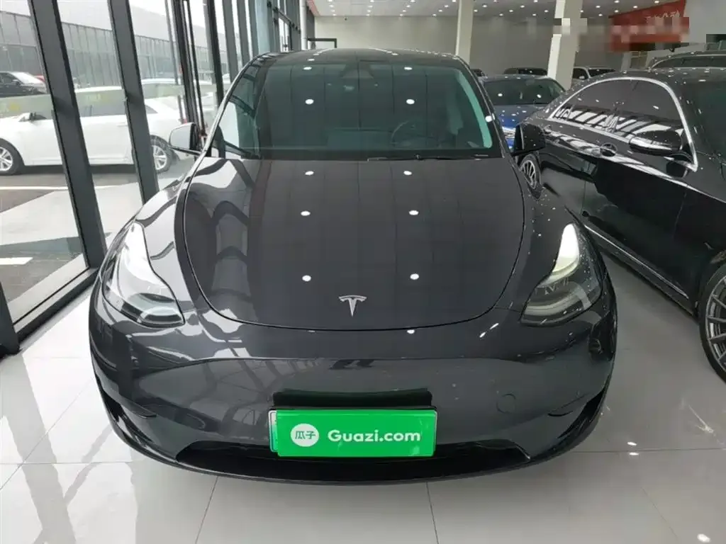 Tesla Model Y — фото 7