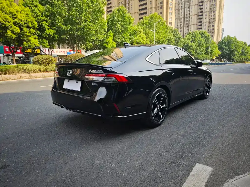 Honda Inspire — фото 7