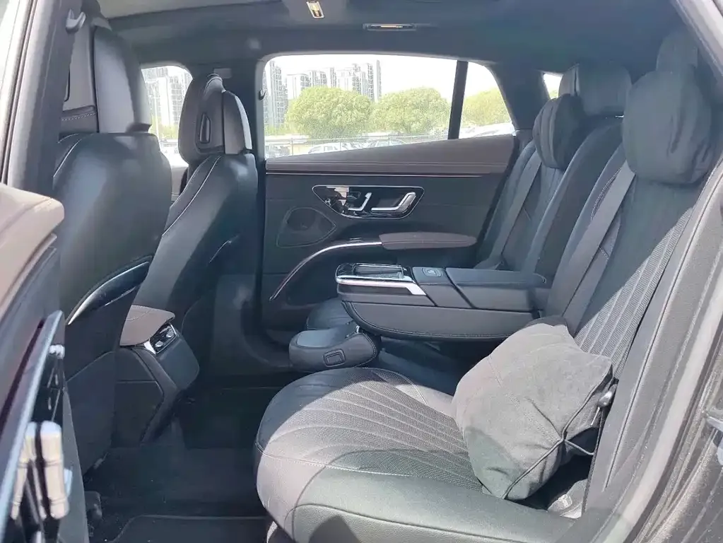 Mercedes-Benz EQS 2024 из CN, фото 4