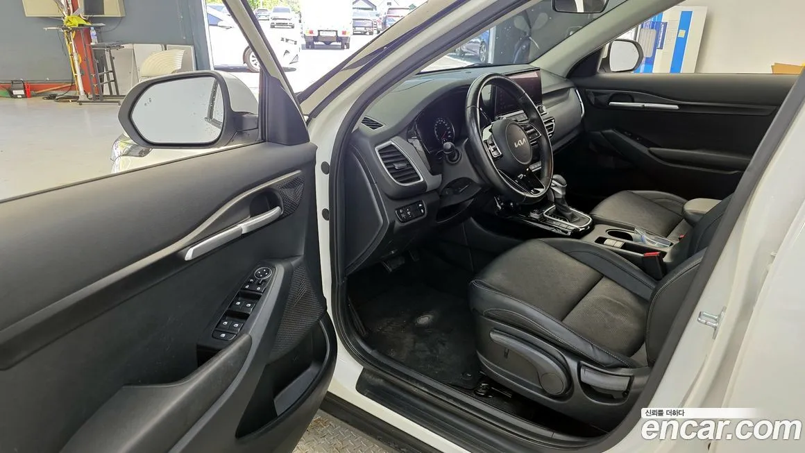 Kia Seltos 2023 из KR, фото 8