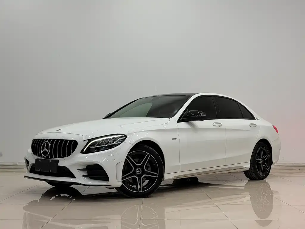 Mercedes-Benz C-Class — фото 10