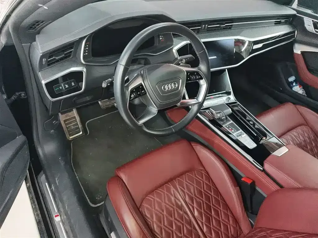 Audi A7L — фото 6