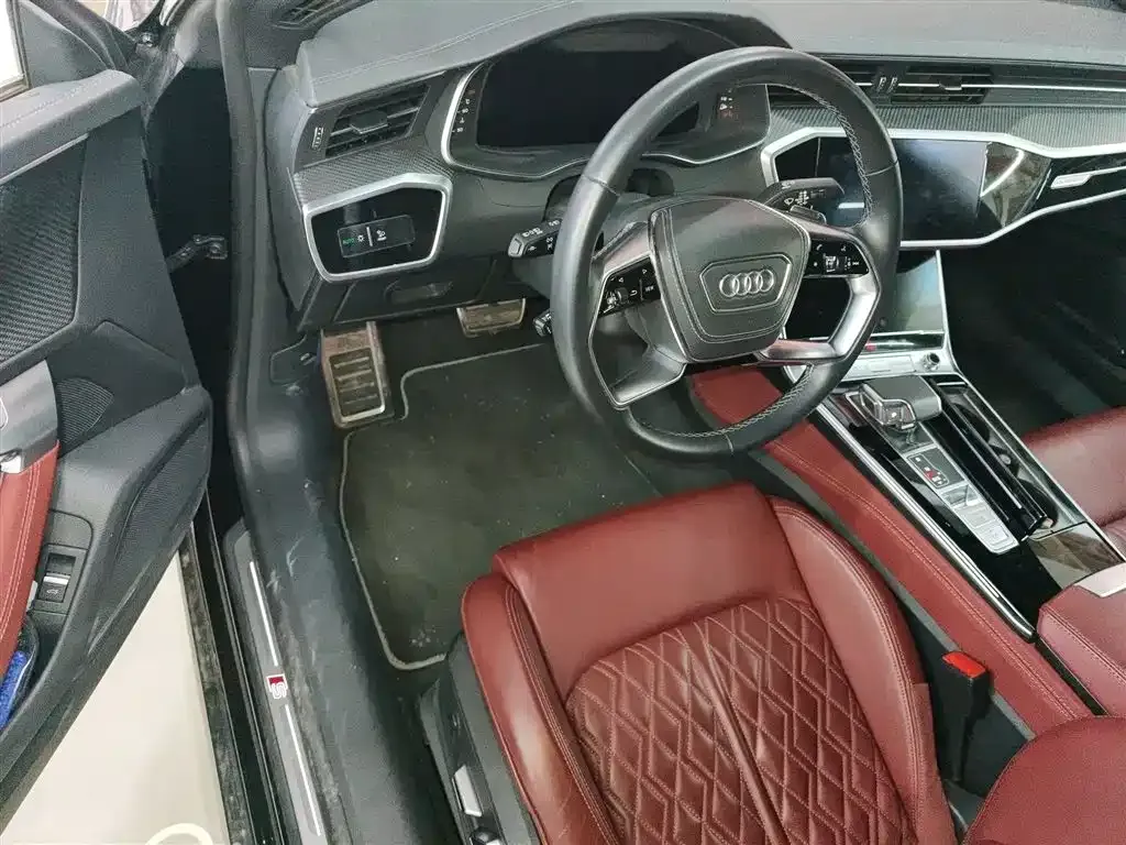 Audi A7L — фото 4